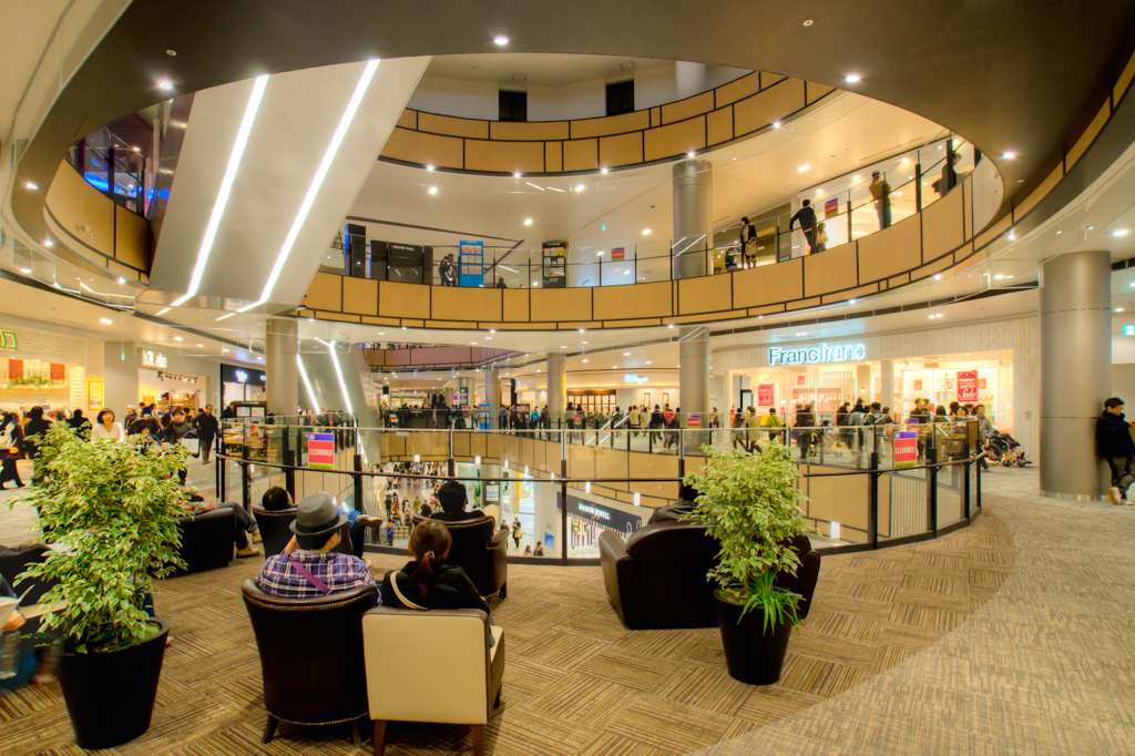 AEON MALL Makuhari Shin-toshin (イオンモール幕張新都心)