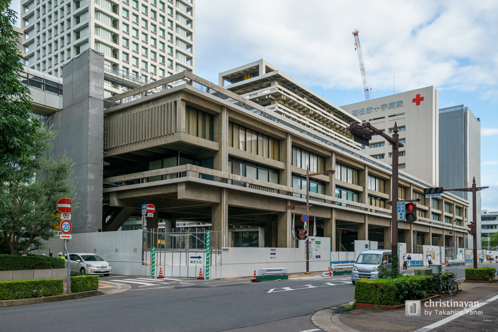 Full view of Kagawa Prefectural Government Office, East Building (香川県庁舎 東館)