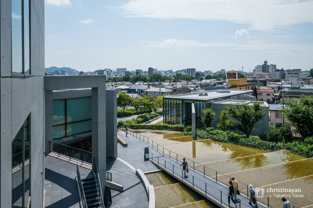 Exterior view of Himeji City Museum of Literature (姫路文学館)
