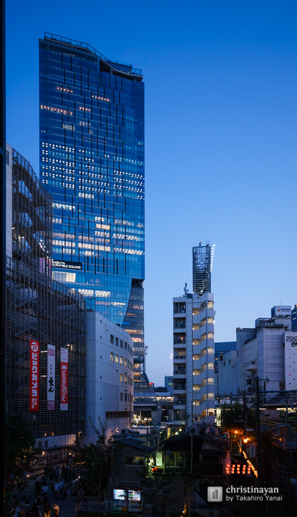 Exterior view of SHIBUYA SCRAMBLE SQUARE (渋谷スクランブルスクエア)