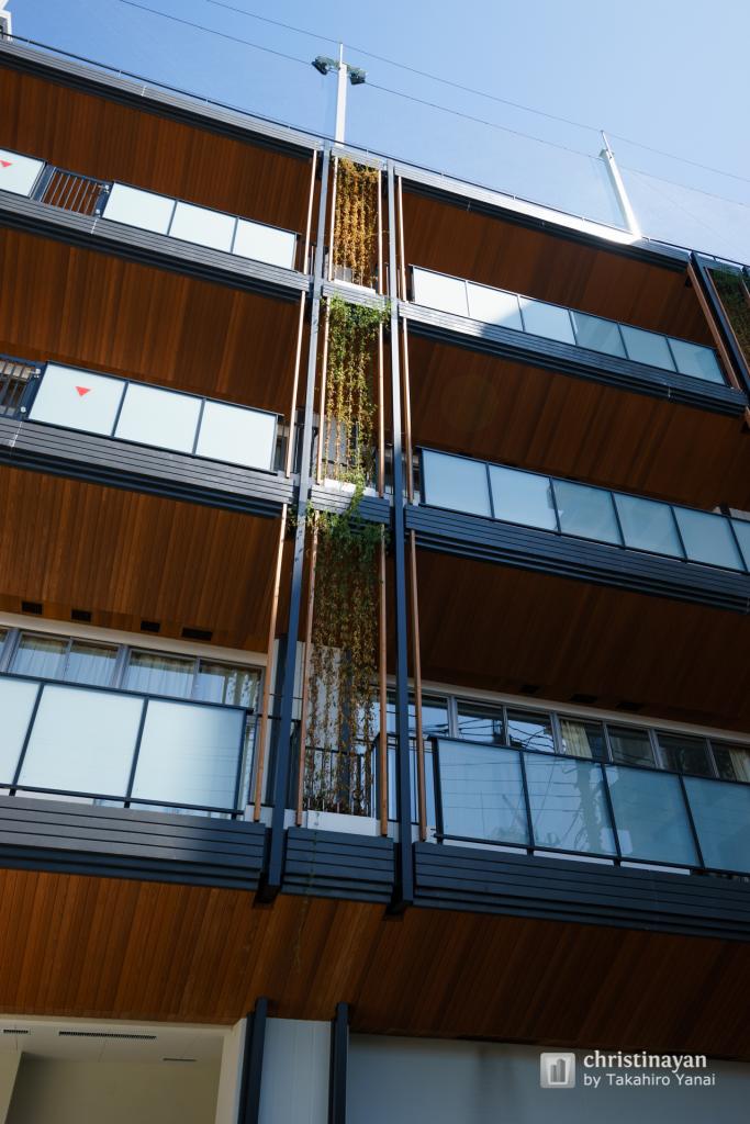 Exterior view of Kuramae Elementary School (台東区立蔵前小学校)