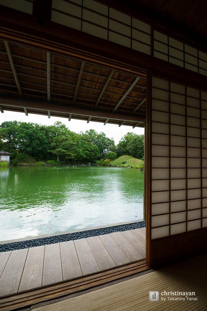 Indoor view of Youkoukan Garden (養浩館庭園)