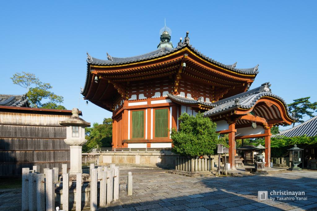Full view of Kofukuji Temple, Nanendo (興福寺 南円堂)