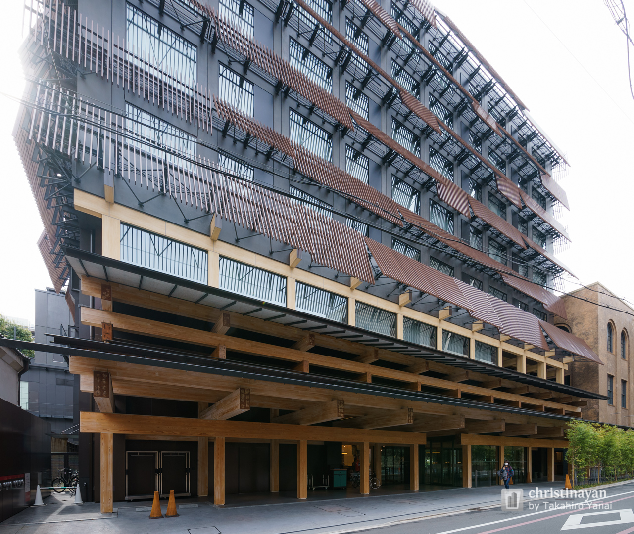 Exterior view of Ace Hotel Kyoto (エースホテル京都)