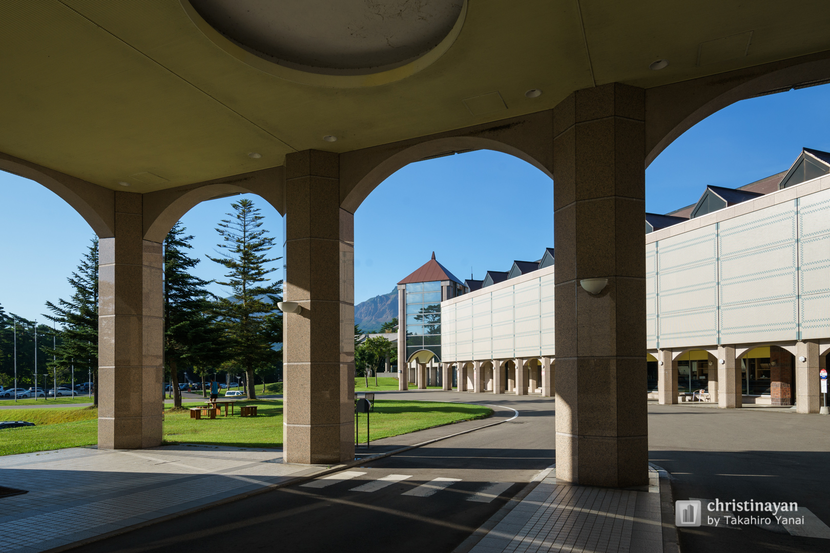 Exterior view of Urabandai Lake Resort (裏磐梯レイクリゾート)
