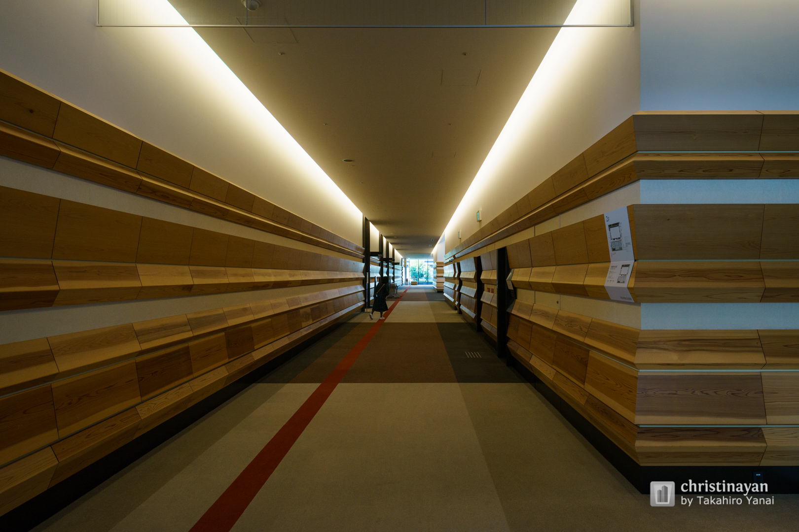 Indoor view of Nara Prefectural Convention Center (奈良県コンベンションセンター)