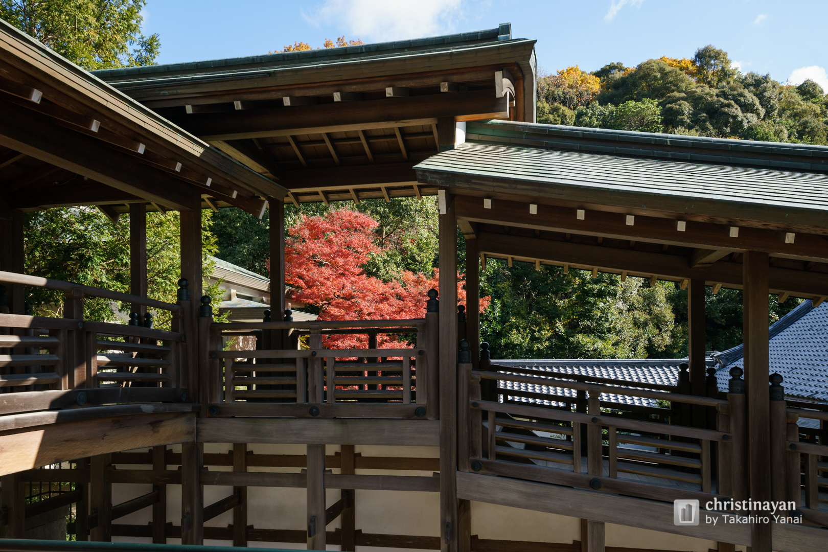Exterior view of Kiyoshikojin Temple (清荒神清澄寺)