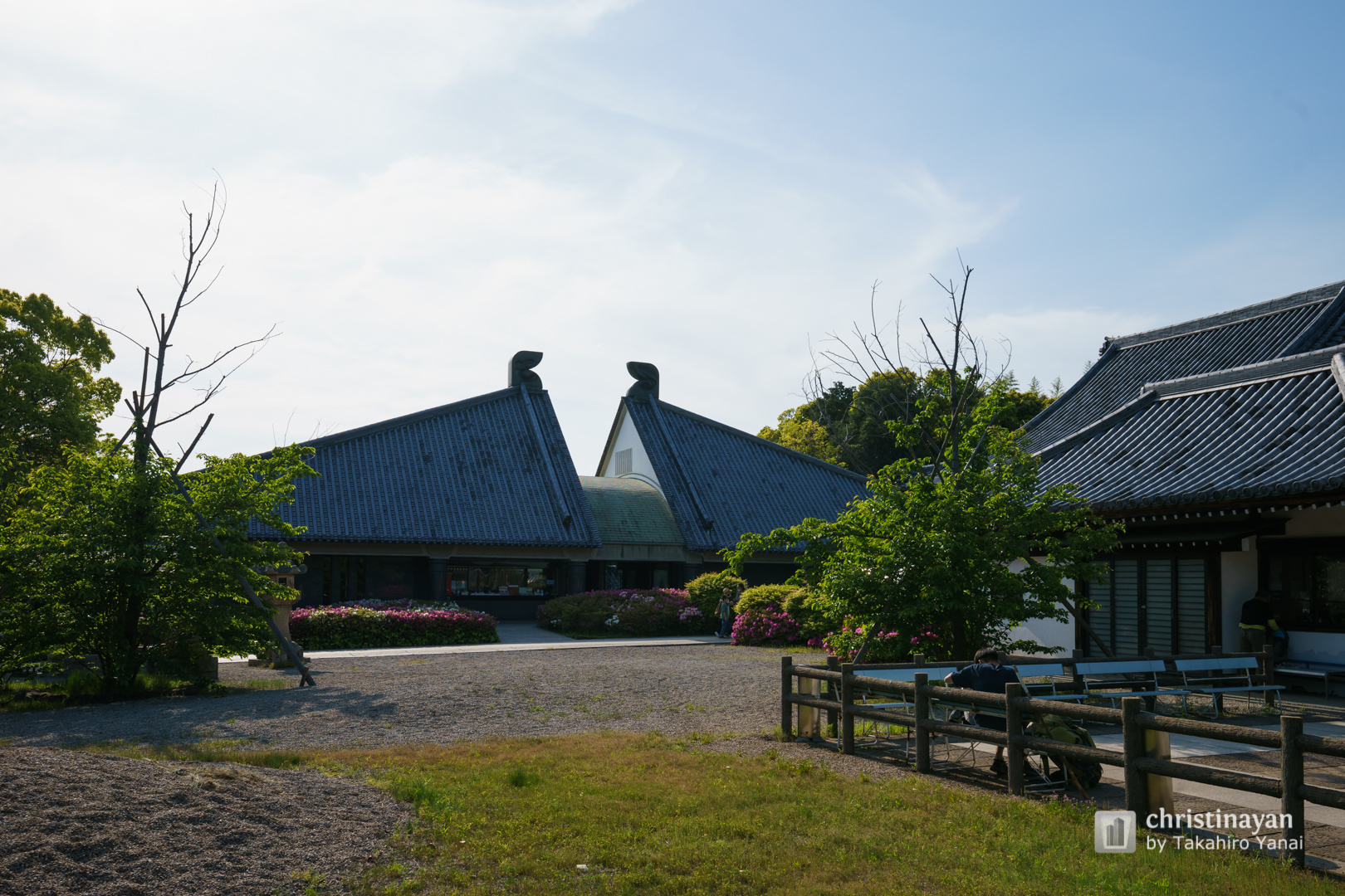 Exterior view of Yashimaji Temple (屋島寺)