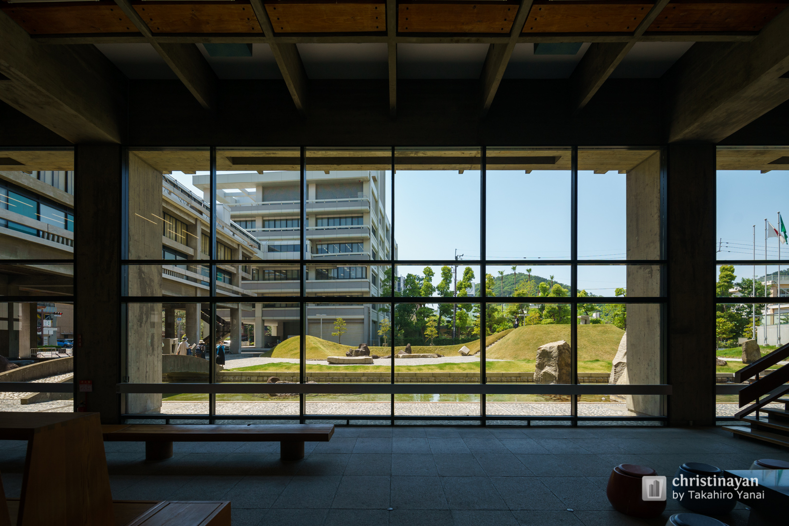 Indoor view of Kagawa Prefectural Government Office, East Building (香川県庁舎　東館)