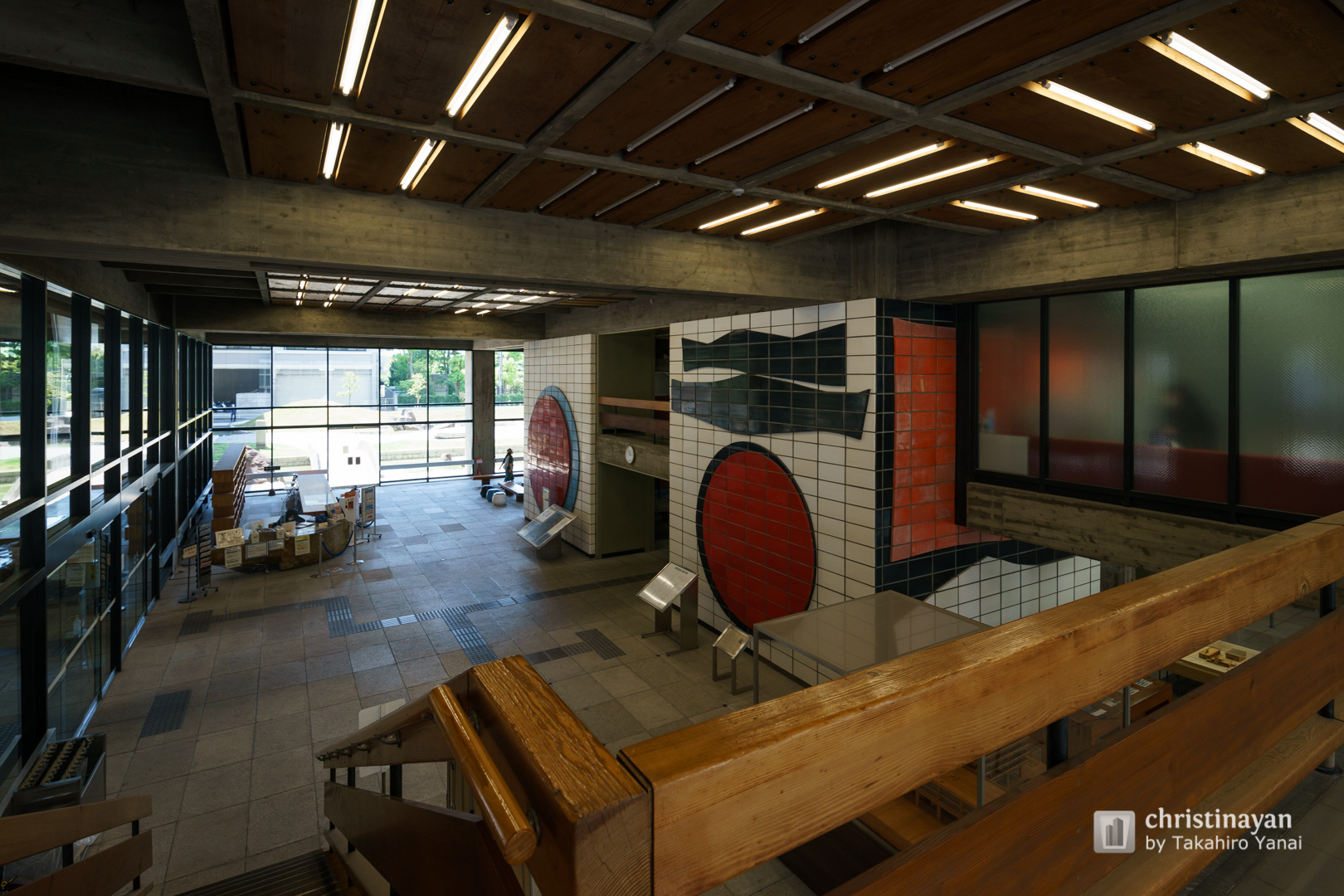 Indoor view of Kagawa Prefectural Government Office, East Building (香川県庁舎　東館)