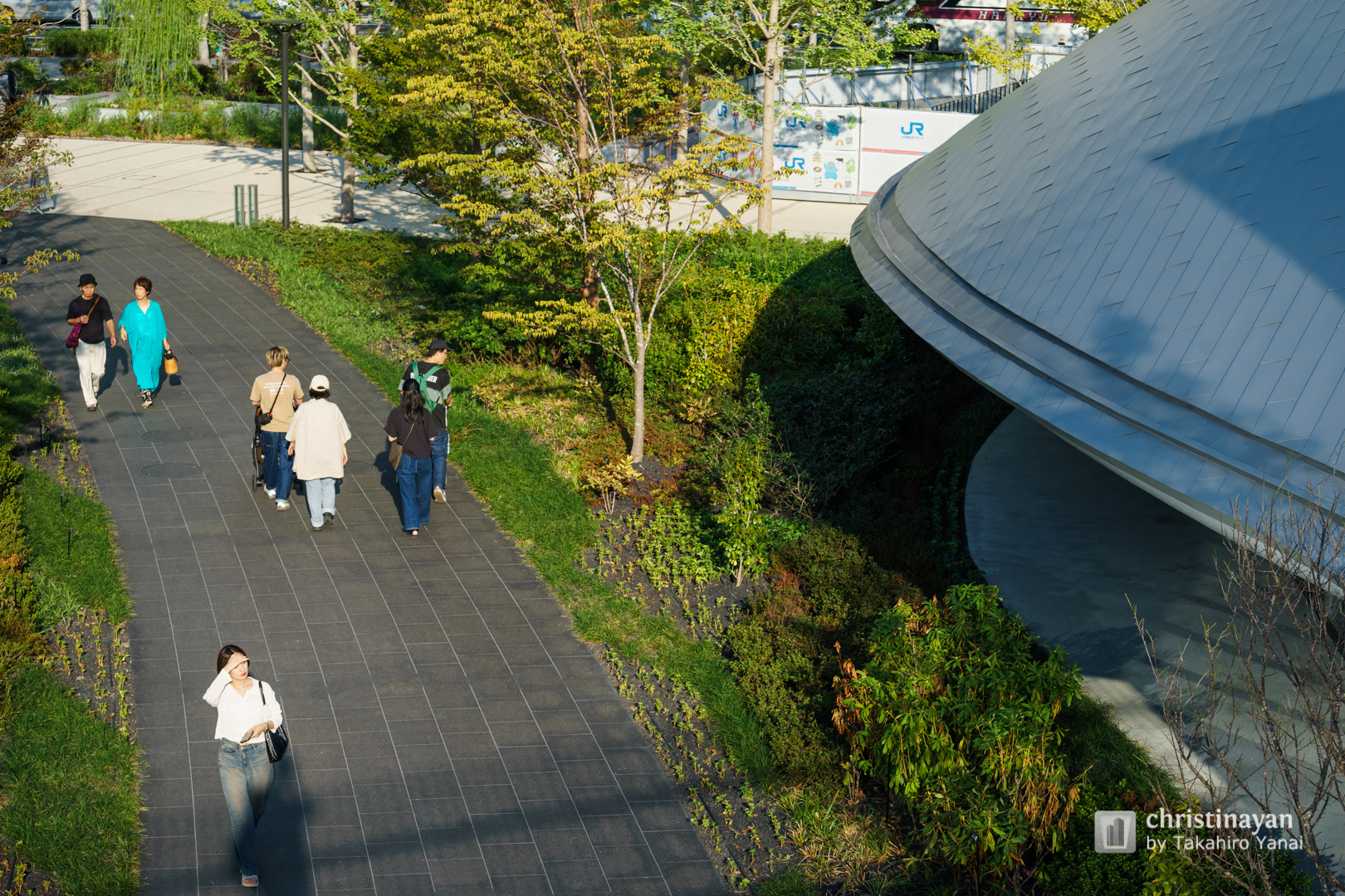 Exterior view of Grand Green Osaka, Large Roof (グラングリーン大阪　大屋根)