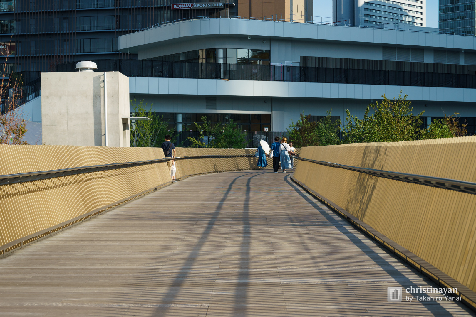 Exterior view of Grand Green Osaka, Hirameki Road (グラングリーン大阪　ひらめきの道)
