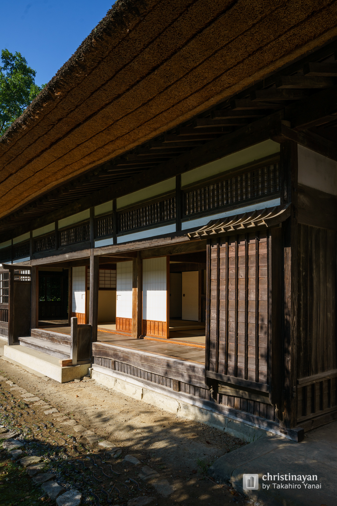 Exterior view of Shoji Hamada s House (旧濱田庄司邸)