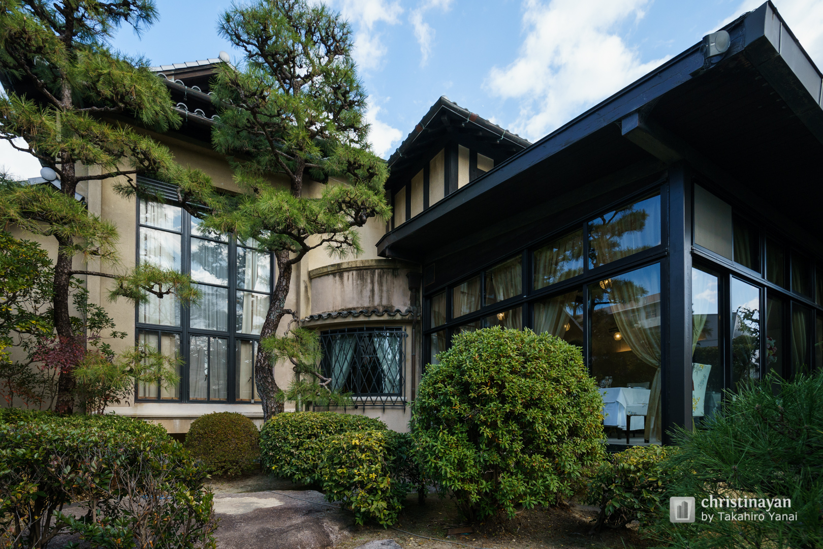 Exterior view of Ichizo Kobayashi Museum (小林一三記念館)