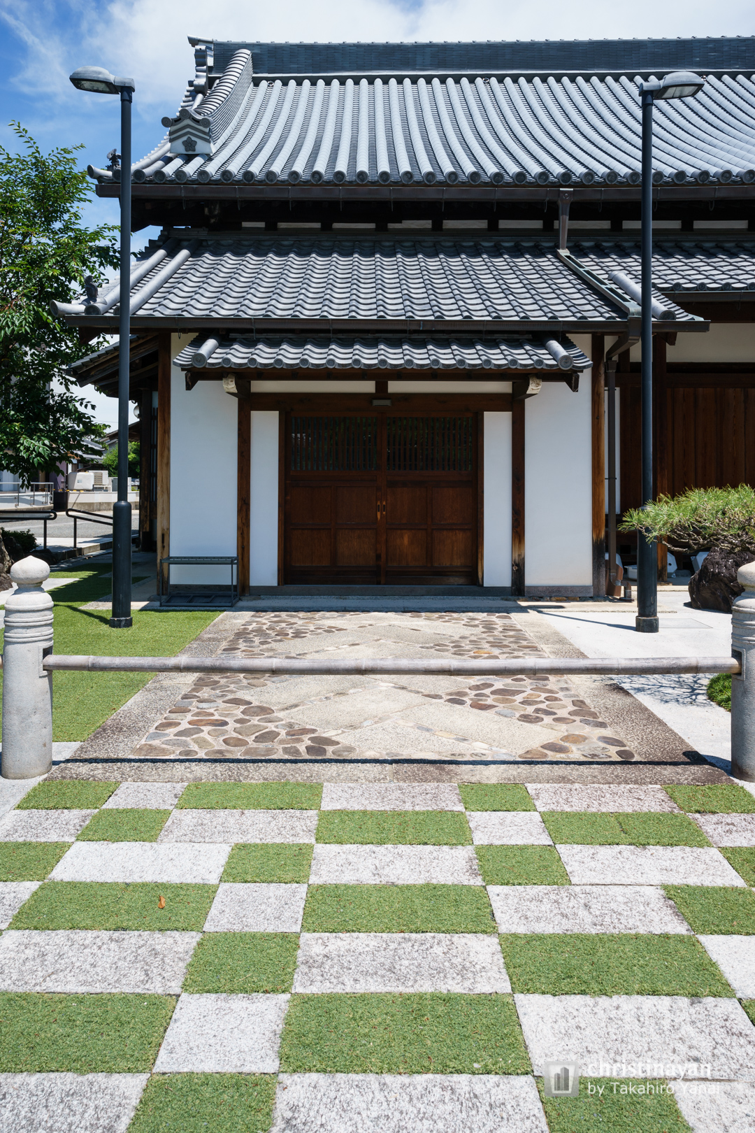 Exterior view of Sojiji Temple (総持寺)