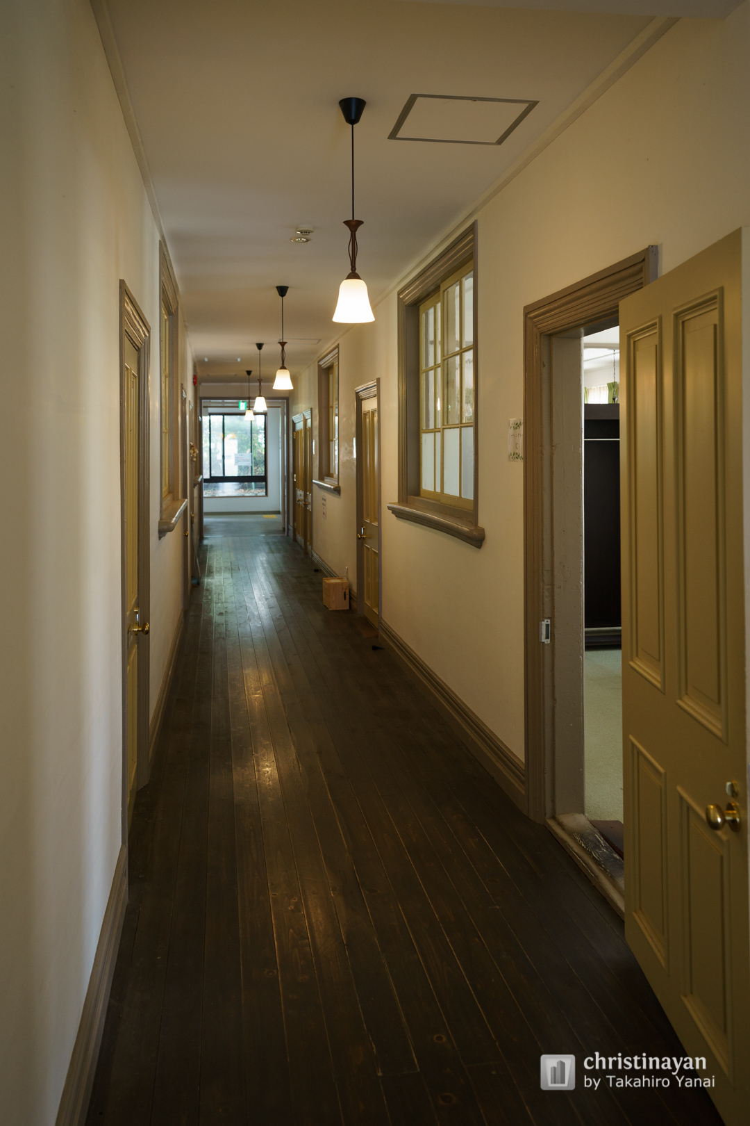 Indoor view of Tamba Reimeikan (たんば黎明館)