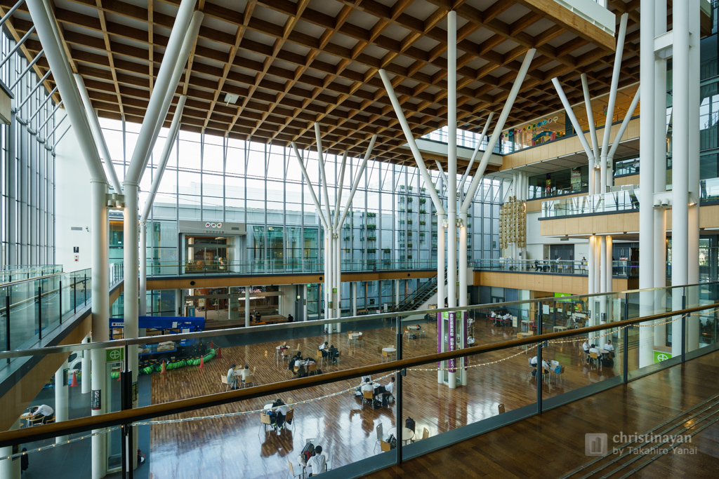 Indoor view of ALVE (秋田拠点センターアルヴェ)