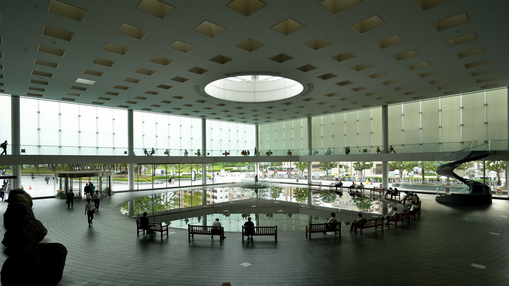 General interior view of Solid Square (ソリッドスクエア)