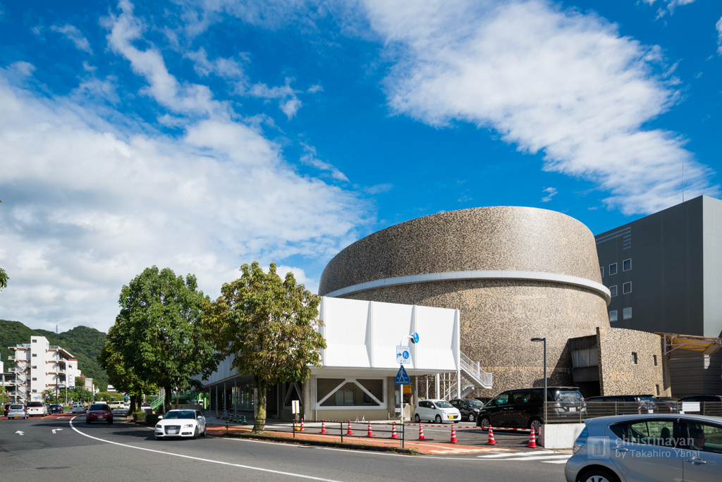 General view of Gifu Civic Auditorium (岐阜市民会館)