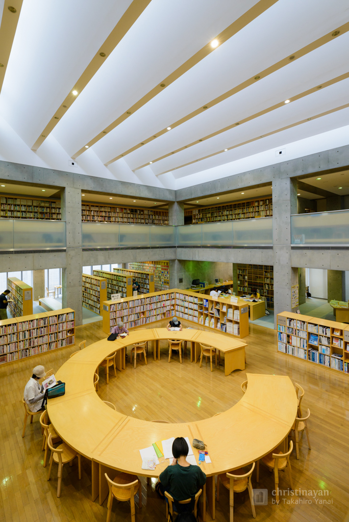 General view of indoor, Toyosaka City Library (豊栄市立図書館)