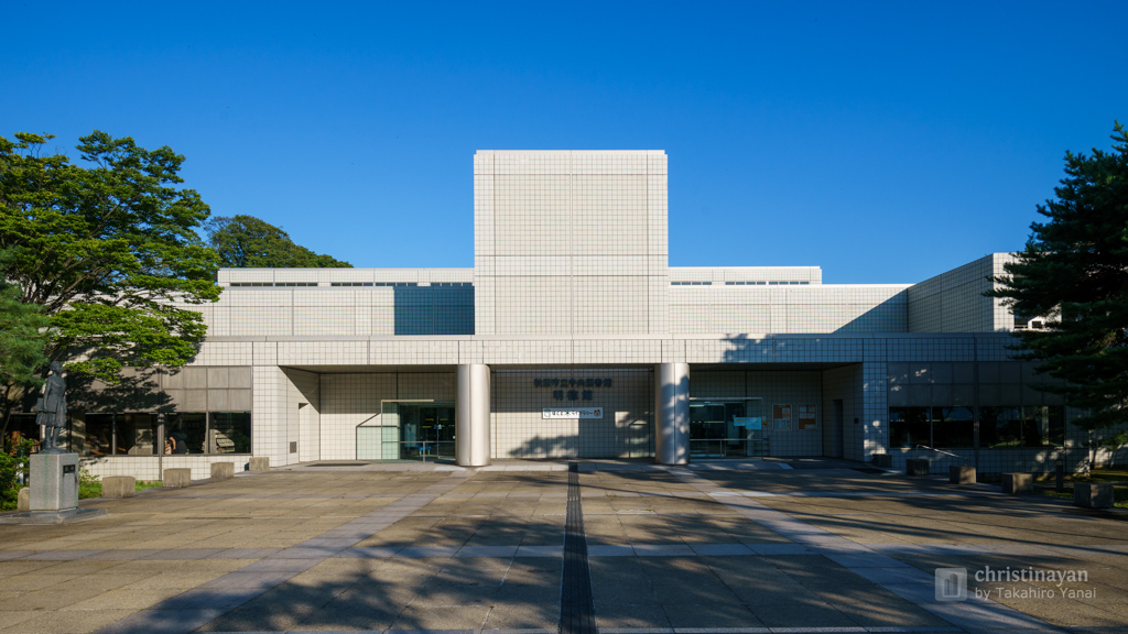 秋田市立中央図書館明徳館 / 谷口吉生｜谷口建築設計研究所(The facade