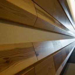 Indoor view of Nara Prefectural Convention Center (奈良県コンベンションセンター)