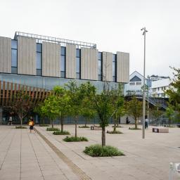 Exterior view of Light Cube Utsunomiya (ライトキューブ宇都宮)