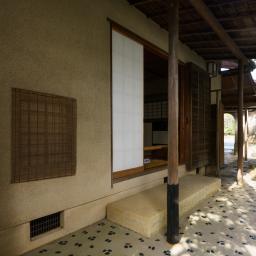 Exterior view of Ichizo Kobayashi Museum (小林一三記念館)