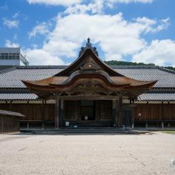 Exterior view of Kaibara Jinya Ato (柏原藩陣屋跡)