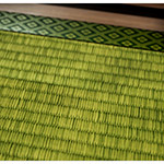 Tatami mat in Japanese Engawa (縁側と紅葉)